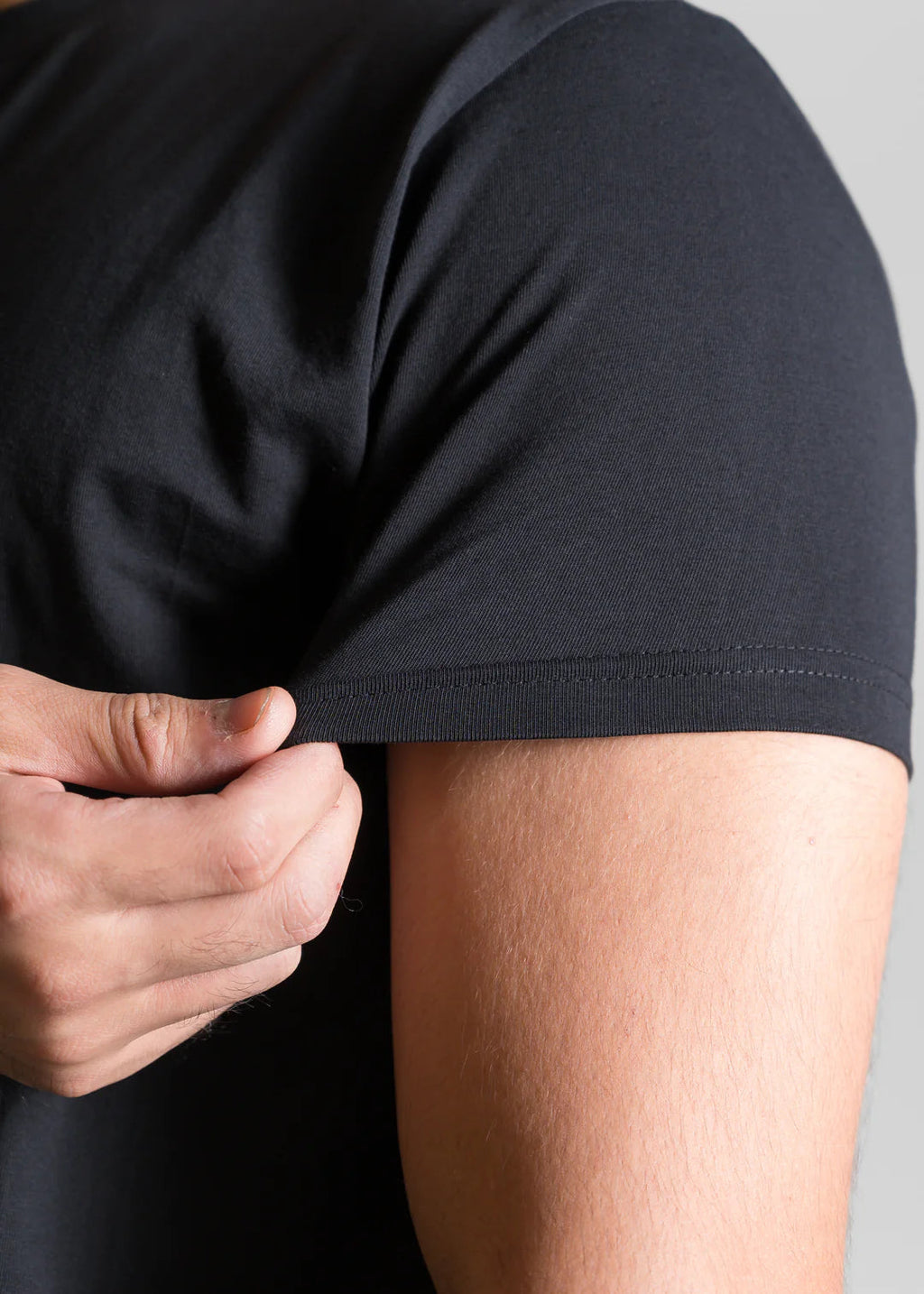Premium Black Tshirt Antwren